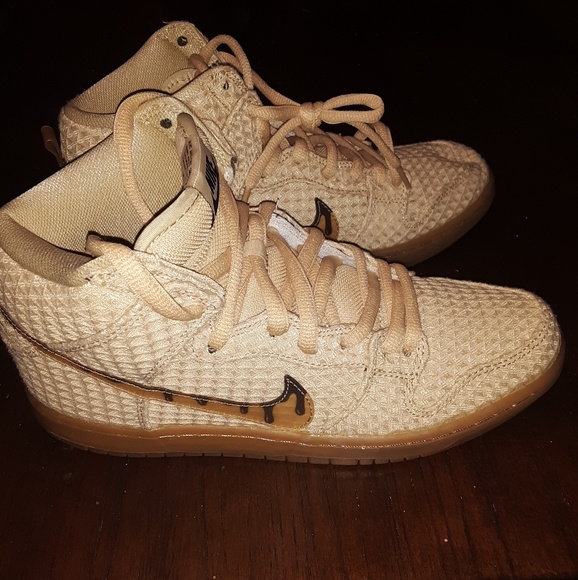 nike sb chicken and waffles